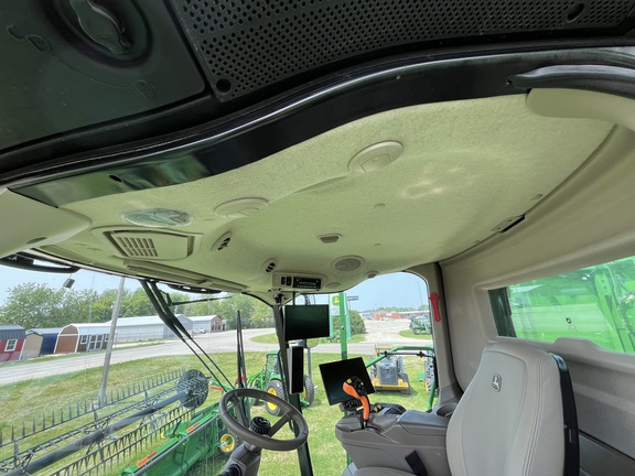 2024 John Deere S790 Combine