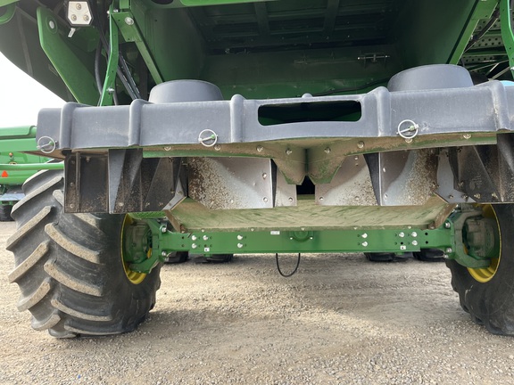 2024 John Deere S790 Combine