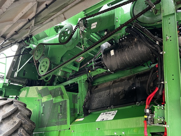 2023 John Deere S780 Combine
