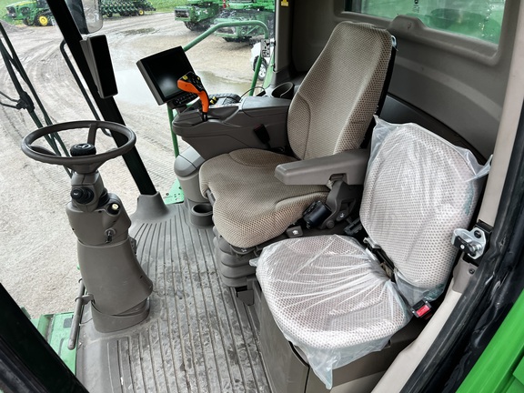 2023 John Deere S780 Combine