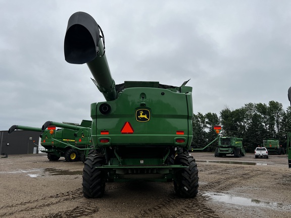 2023 John Deere S780 Combine