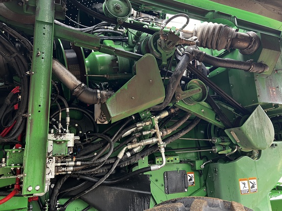 2023 John Deere S780 Combine