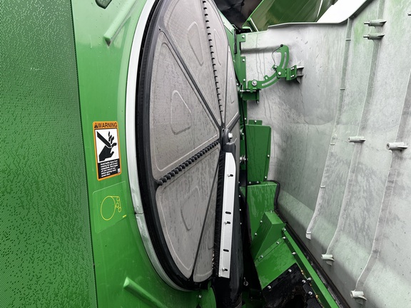 2023 John Deere S780 Combine