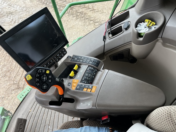 2023 John Deere S780 Combine