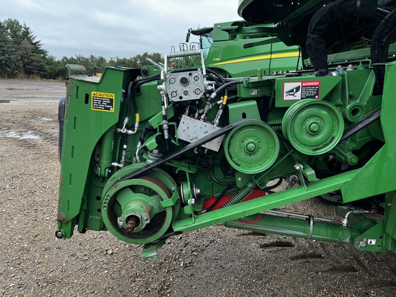 2023 John Deere S780 Combine