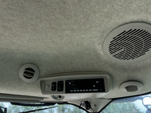 2023 John Deere S780 Combine