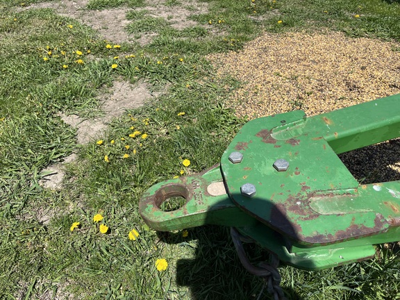 2003 John Deere 2200 Field Cultivator