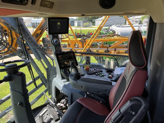 2021 Hagie STS12 Sprayer/High Clearance