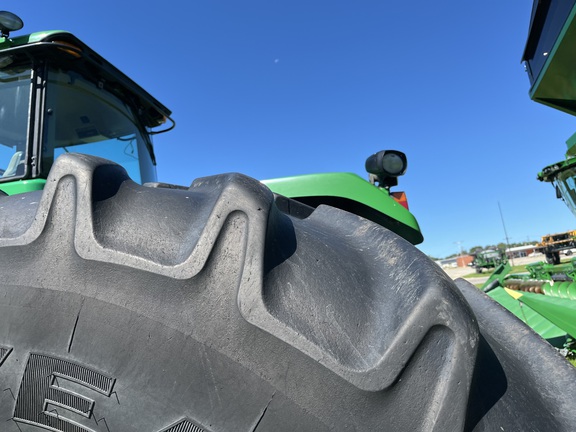 2010 John Deere 9530 Tractor 4WD