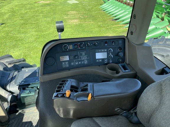 2010 John Deere 9530 Tractor 4WD