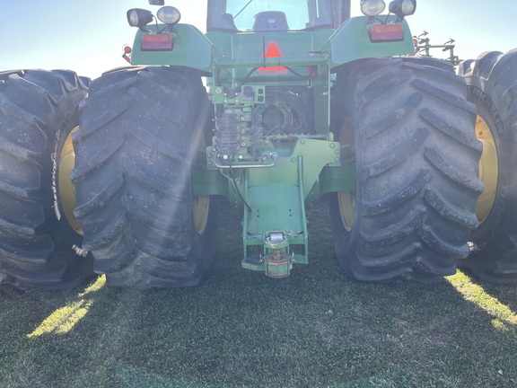 2010 John Deere 9530 Tractor 4WD