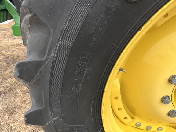 2020 John Deere 8R 370 Tractor