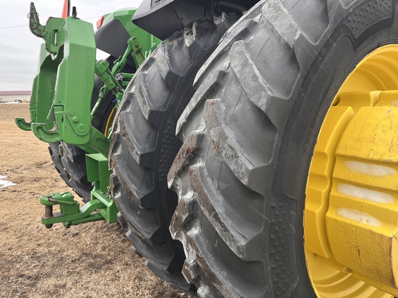 2020 John Deere 8R 370 Tractor