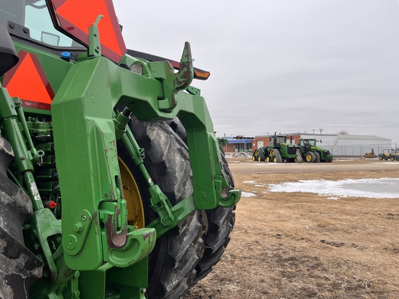 2020 John Deere 8R 370 Tractor