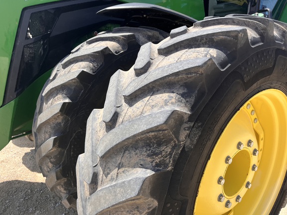 2020 John Deere 8R 370 Tractor