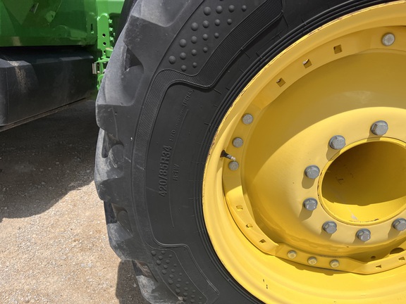 2020 John Deere 8R 370 Tractor