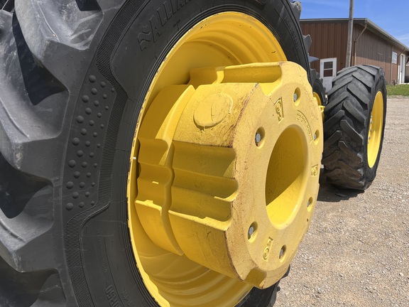 2020 John Deere 8R 370 Tractor