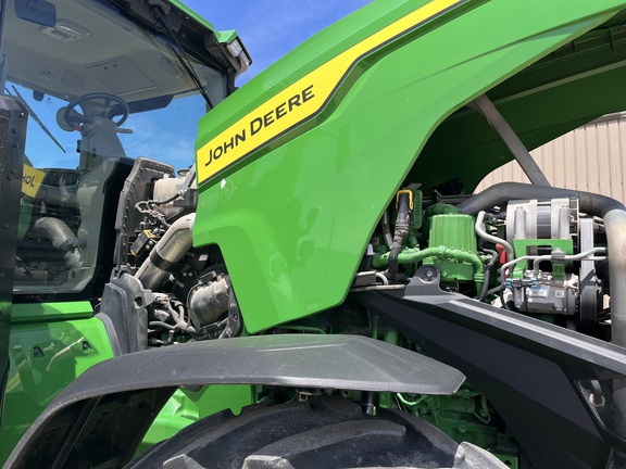 2020 John Deere 8R 370 Tractor
