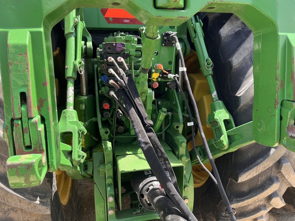 2020 John Deere 8R 370 Tractor