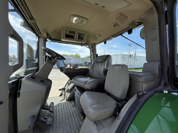 2020 John Deere 8R 370 Tractor