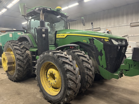 2020 John Deere 8R 370 Tractor