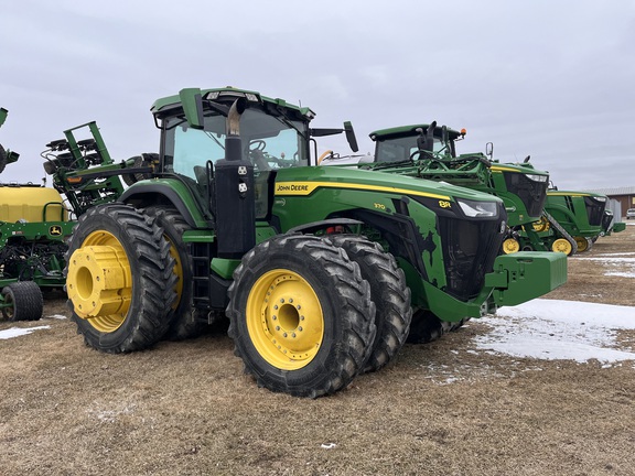 2020 John Deere 8R 370 Tractor