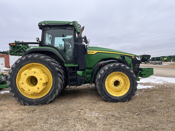 2020 John Deere 8R 370 Tractor