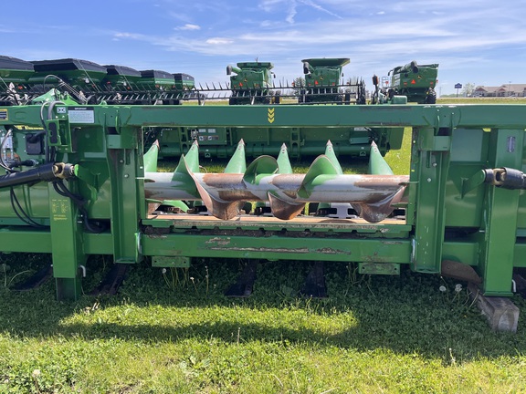 2021 John Deere C12R Header Corn Head