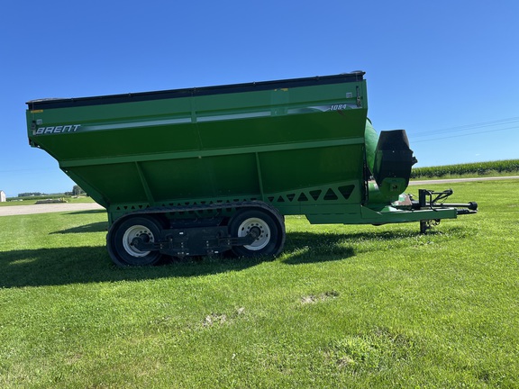 2006 Brent 1084 Grain Cart