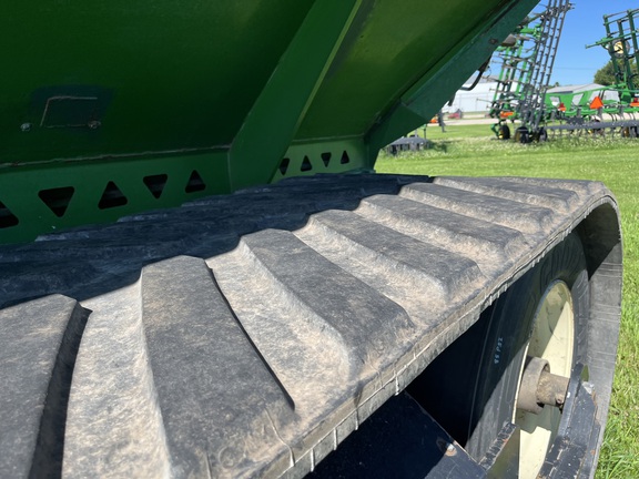 2006 Brent 1084 Grain Cart