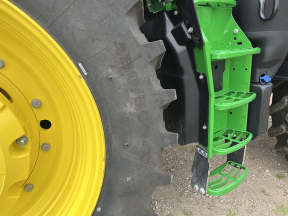 2023 John Deere 6R 175 Tractor