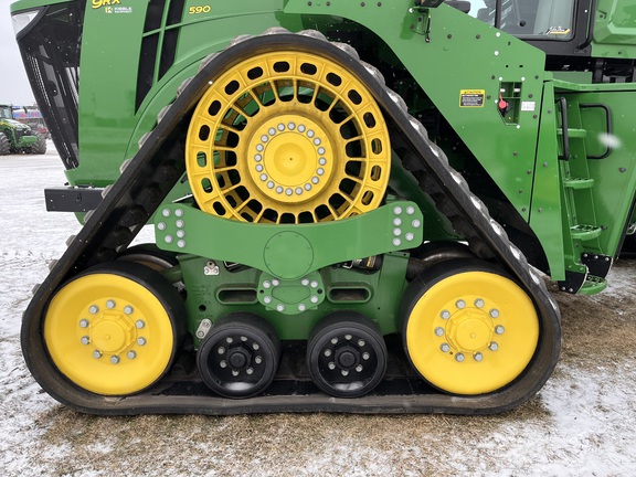 2022 John Deere 9RX 590 Tractor Rubber Track
