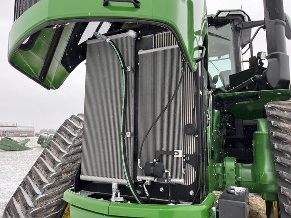 2022 John Deere 9RX 590 Tractor Rubber Track