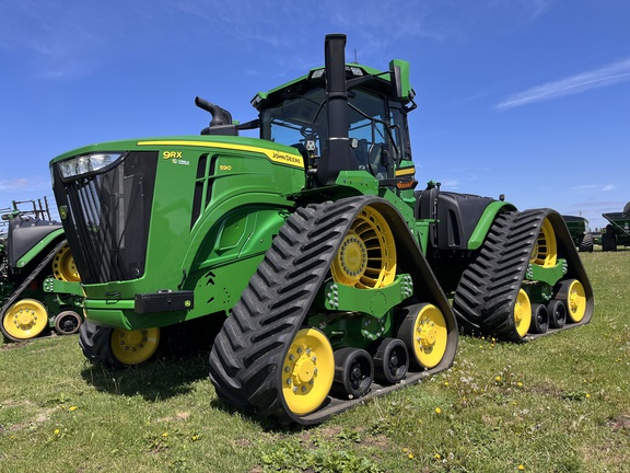 2022 John Deere 9RX 590 Tractor Rubber Track