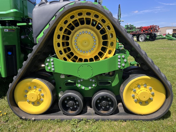 2022 John Deere 9RX 590 Tractor Rubber Track