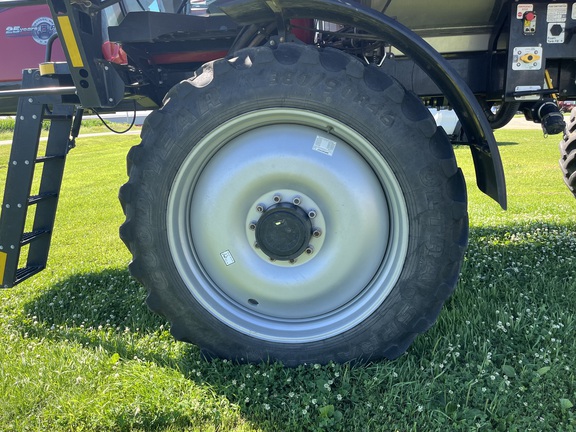 2017 Case IH Patriot 4440 Sprayer/High Clearance