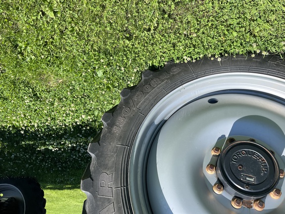 2017 Case IH Patriot 4440 Sprayer/High Clearance