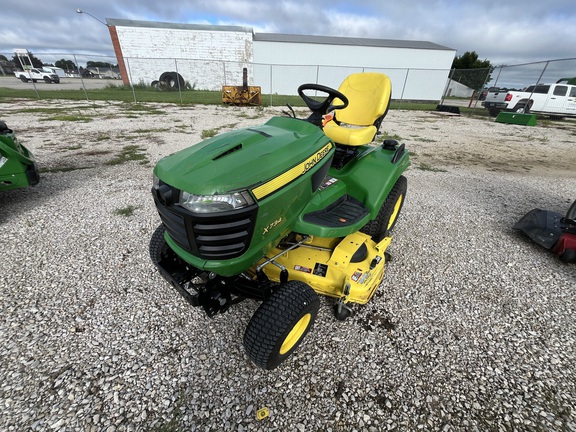 2016 John Deere X734 Garden Tractor