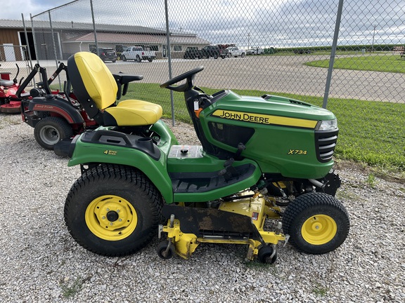 2016 John Deere X734 Garden Tractor