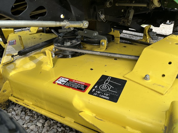 2016 John Deere X734 Garden Tractor