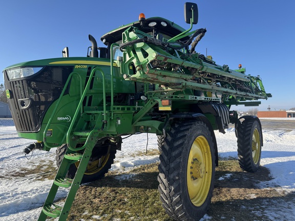 2021 John Deere R4038 Sprayer/High Clearance