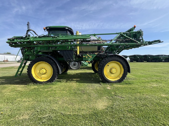 2021 John Deere R4038 Sprayer/High Clearance