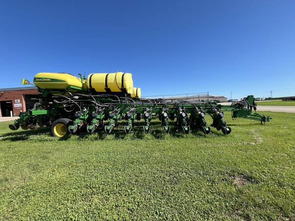 2021 John Deere DB60 Planter