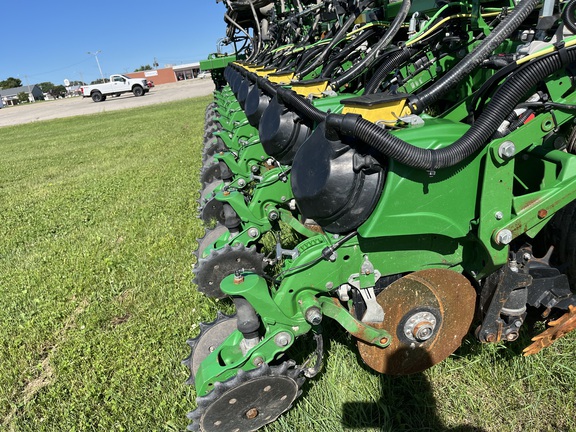 2021 John Deere DB60 Planter