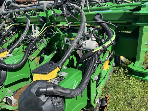 2021 John Deere DB60 Planter