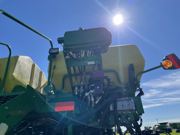 2021 John Deere DB60 Planter