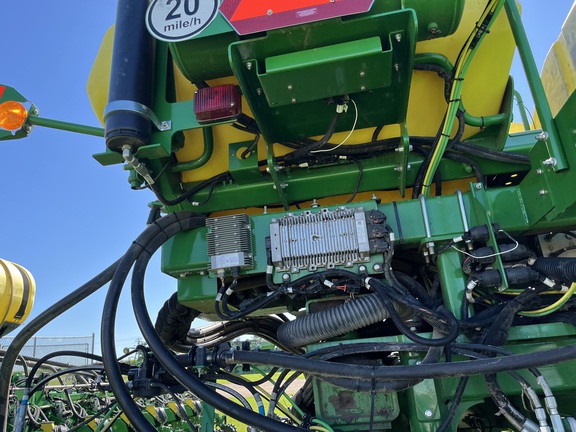 2021 John Deere DB60 Planter