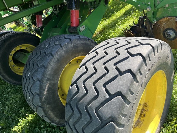 2021 John Deere DB60 Planter