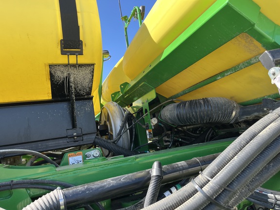 2021 John Deere DB60 Planter