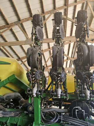 2021 John Deere 1795 Planter